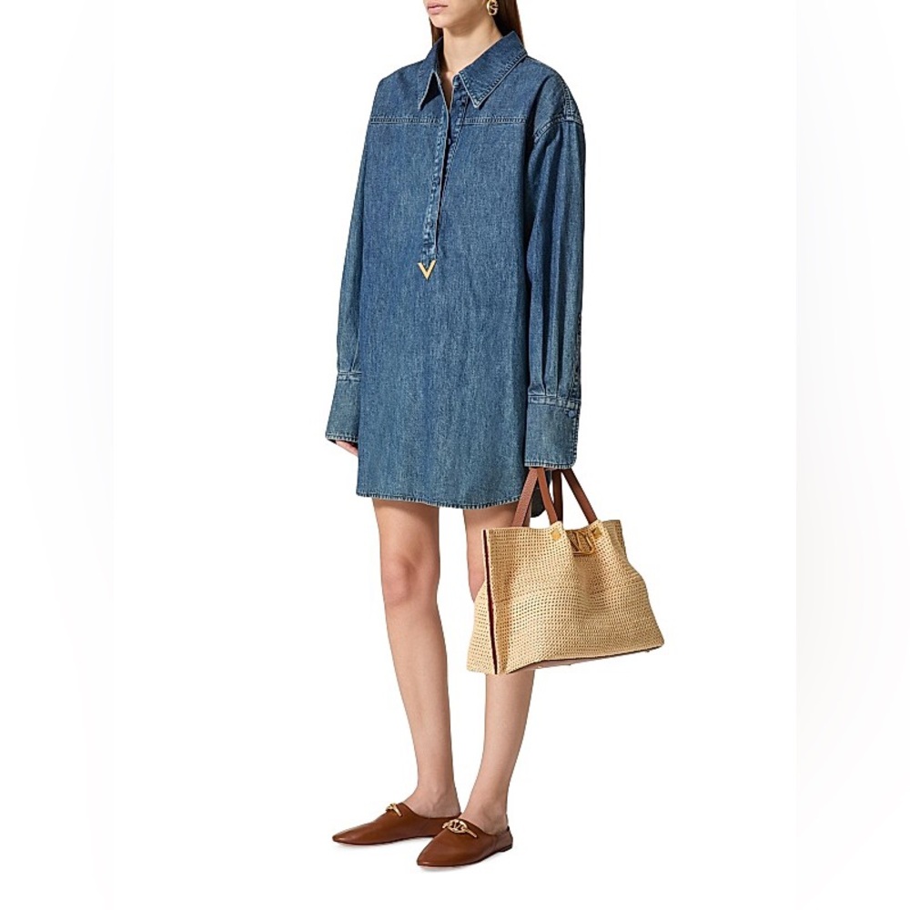 Valentino Garavani Vlogo straw medium tote - Picture 11 of 16